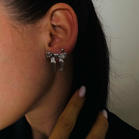 New Bowknot Bow Stud Earrings silver - Picture 2 of 4